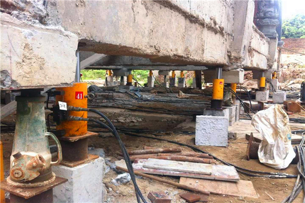汉中建筑纠偏加固